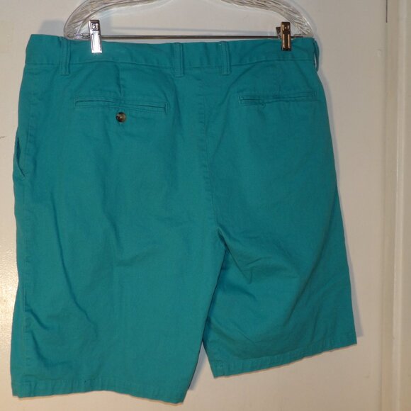Old Navy Ultimate Slim Etroit Shorts Sz 36 - Picture 6 of 6
